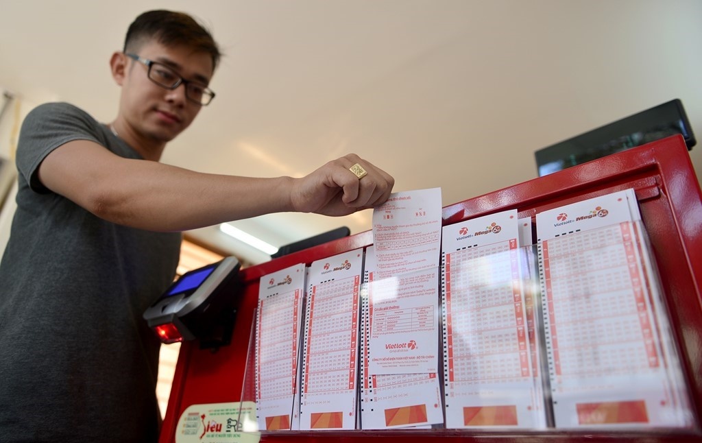 Vietlott dung quay so mo thuong ngay 18/1 hinh anh