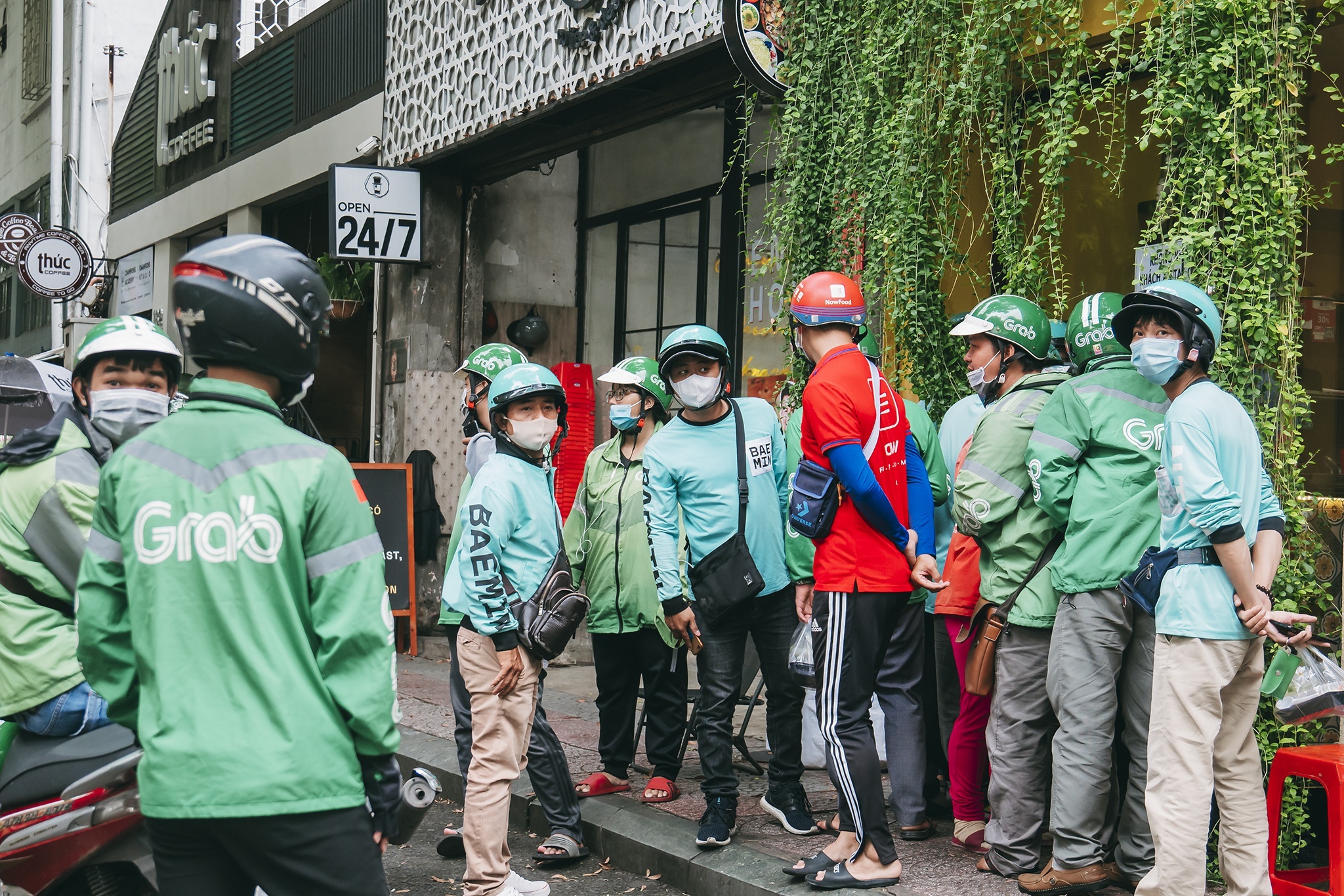 di cho ho tp.hcm anh 1