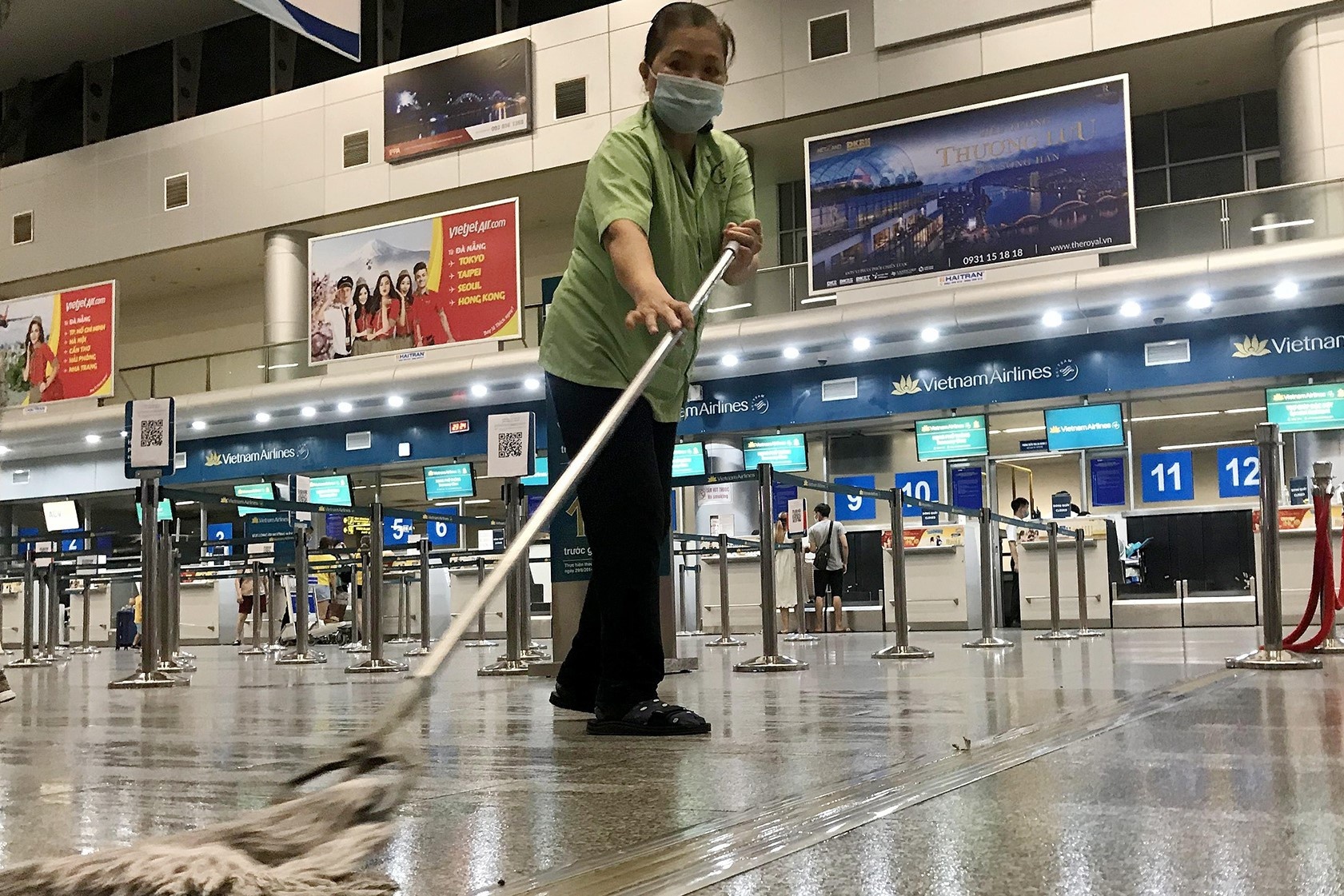 Cong ty khai thac dich vu san bay Da Nang len ke hoach lo nam 2021 hinh anh