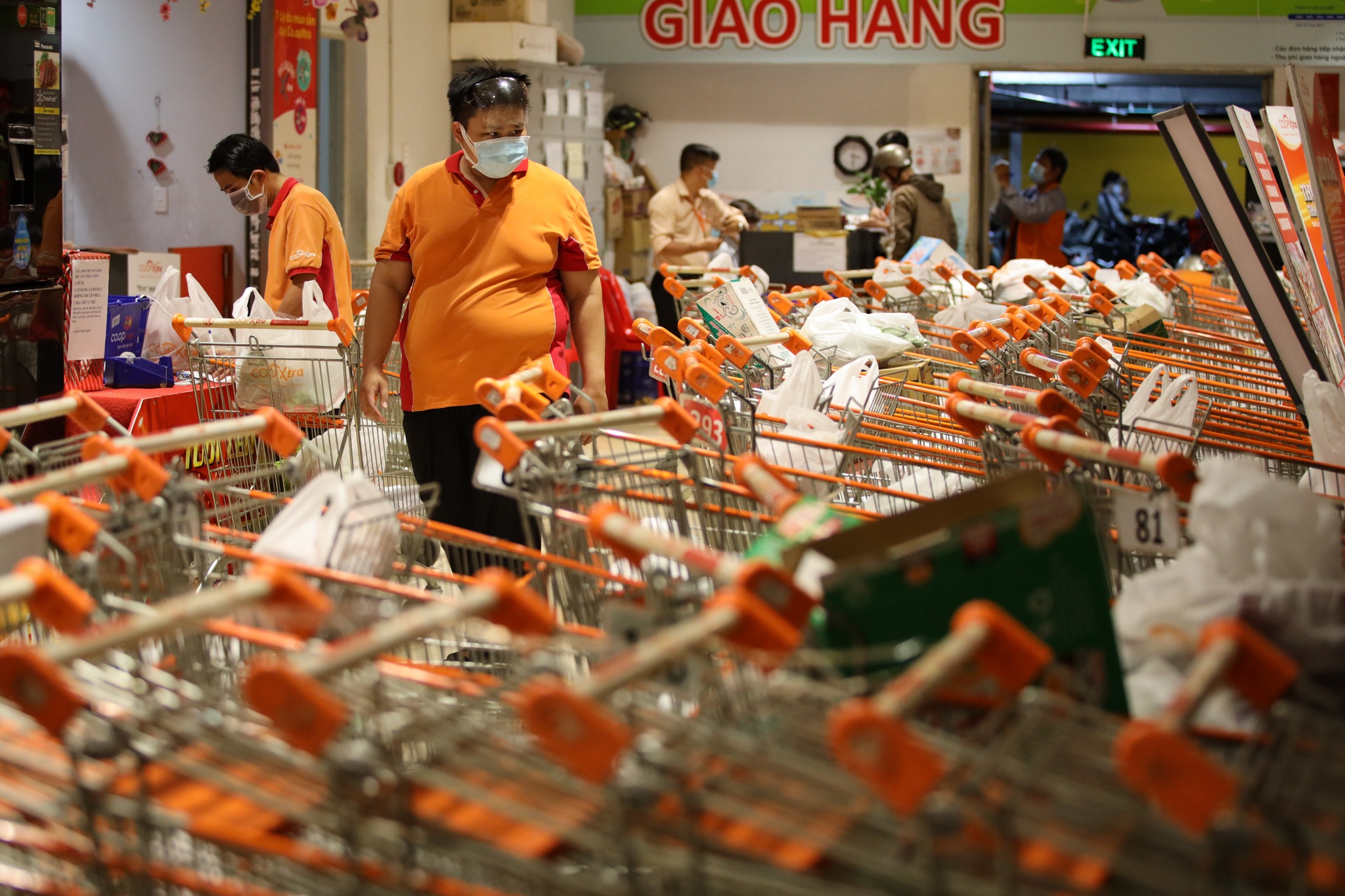 shipper khong duoc hoat dong o ha noi anh 1