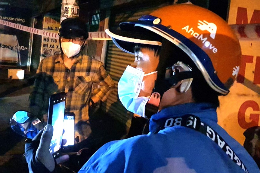 AhaMove xin loi vi chua hieu dung chi thi cua TP.HCM hinh anh