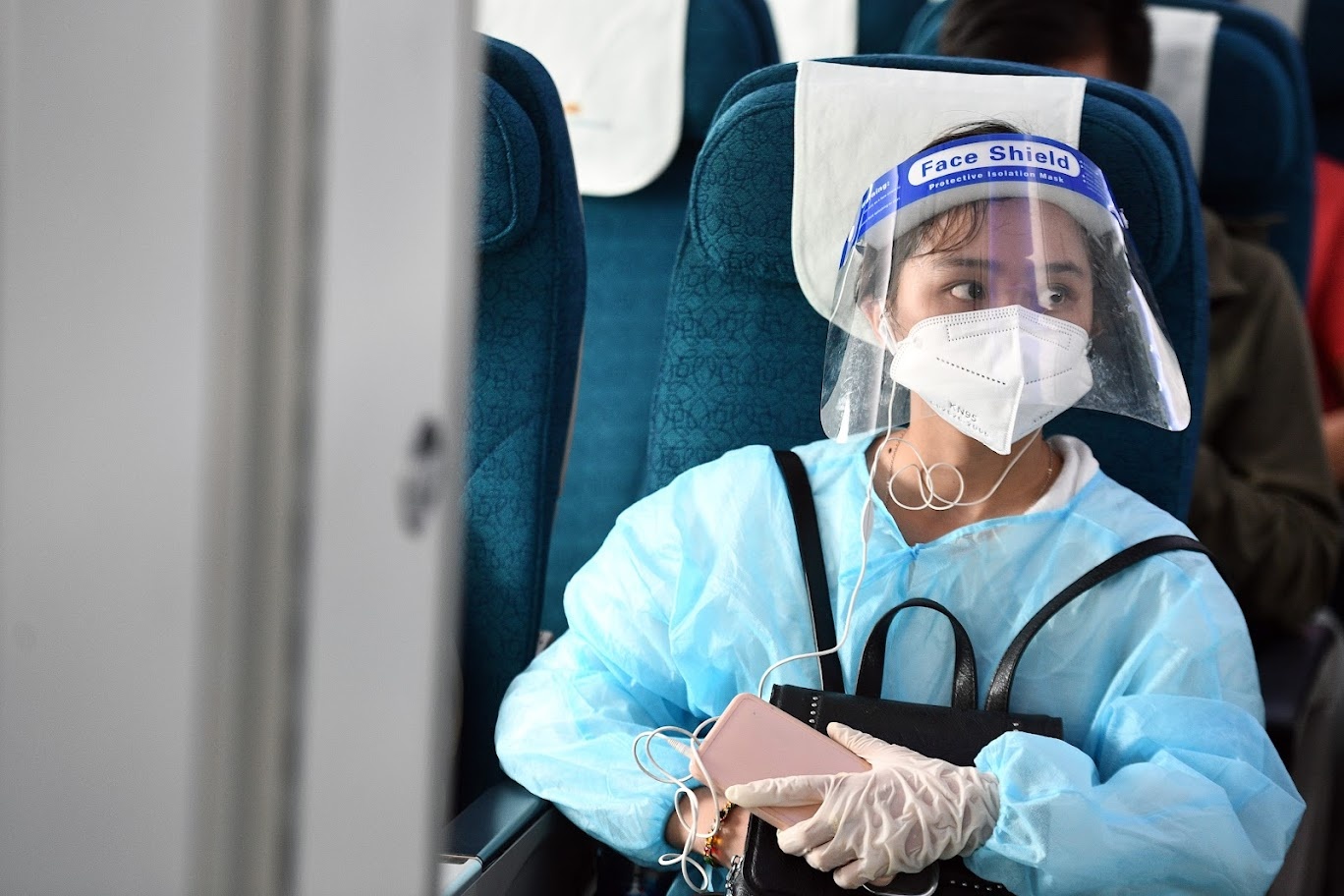 De xuat khach bay chua tiem vaccine chi can xet nghiem am tinh hinh anh