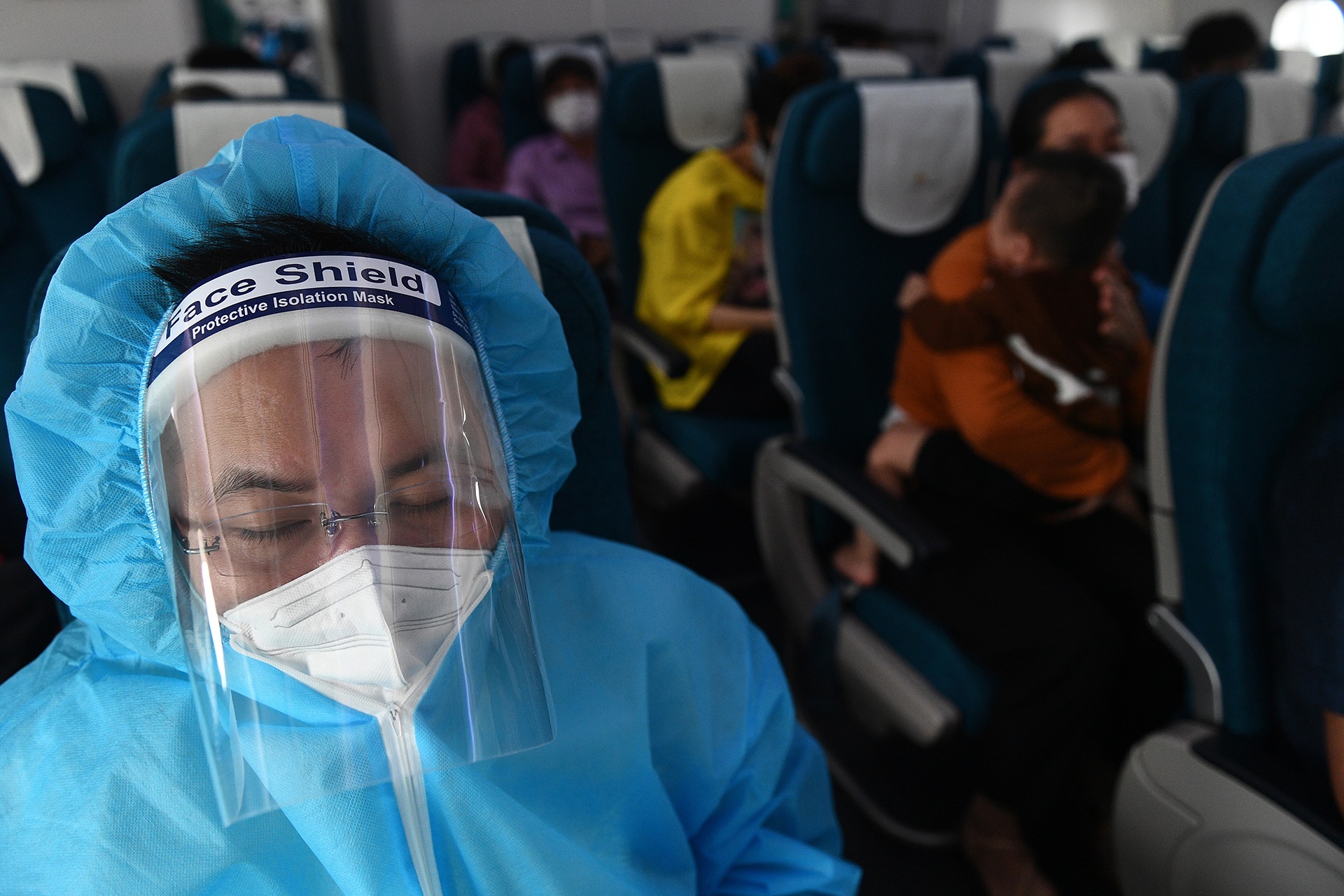 Cac hang hang khong cong bo lich bay quoc te hinh anh