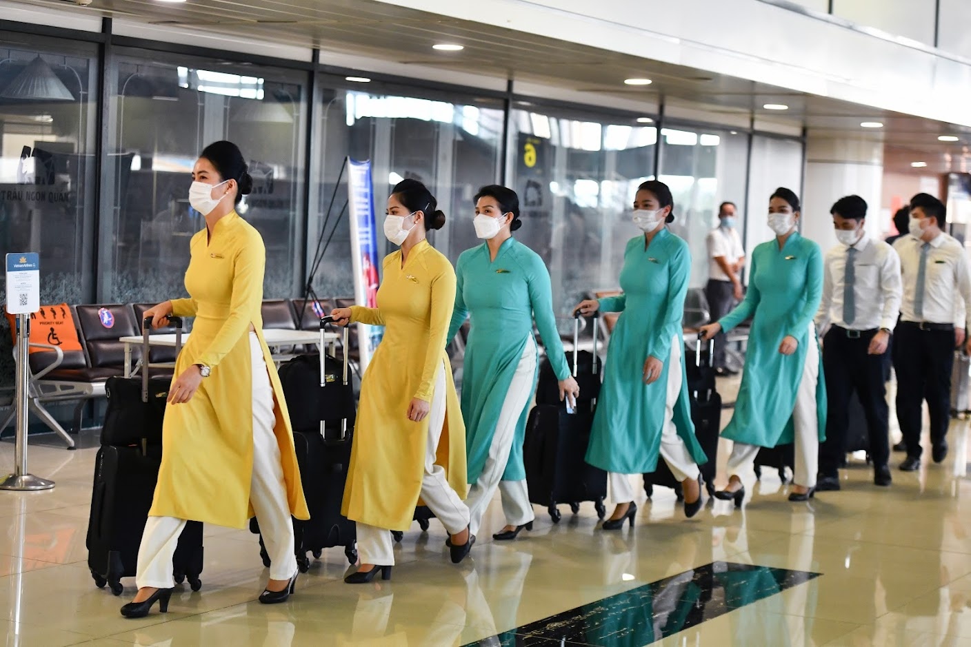 Co phieu Vietnam Airlines bi kiem soat vi lo gan 18.000 ty dong hinh anh