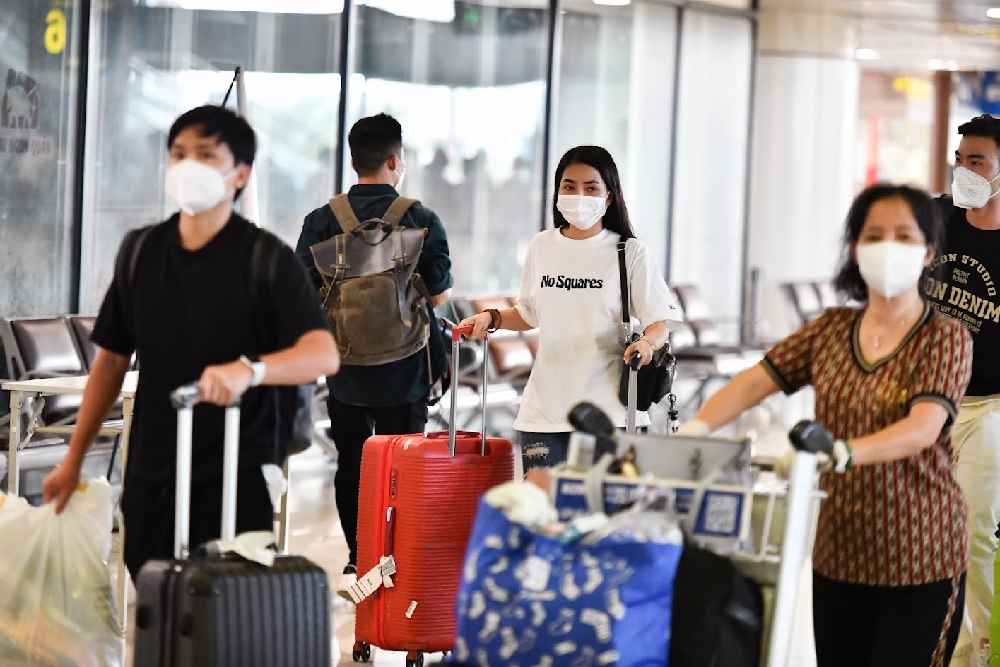 De xuat khai thac bay noi dia binh thuong tu thang 12 hinh anh