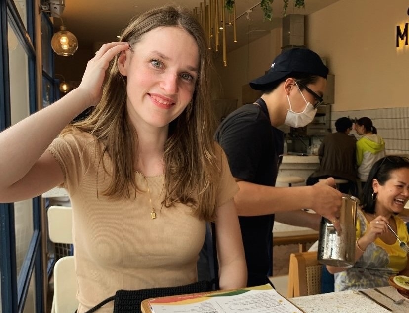 co gai Bi me am thuc Viet anh 1