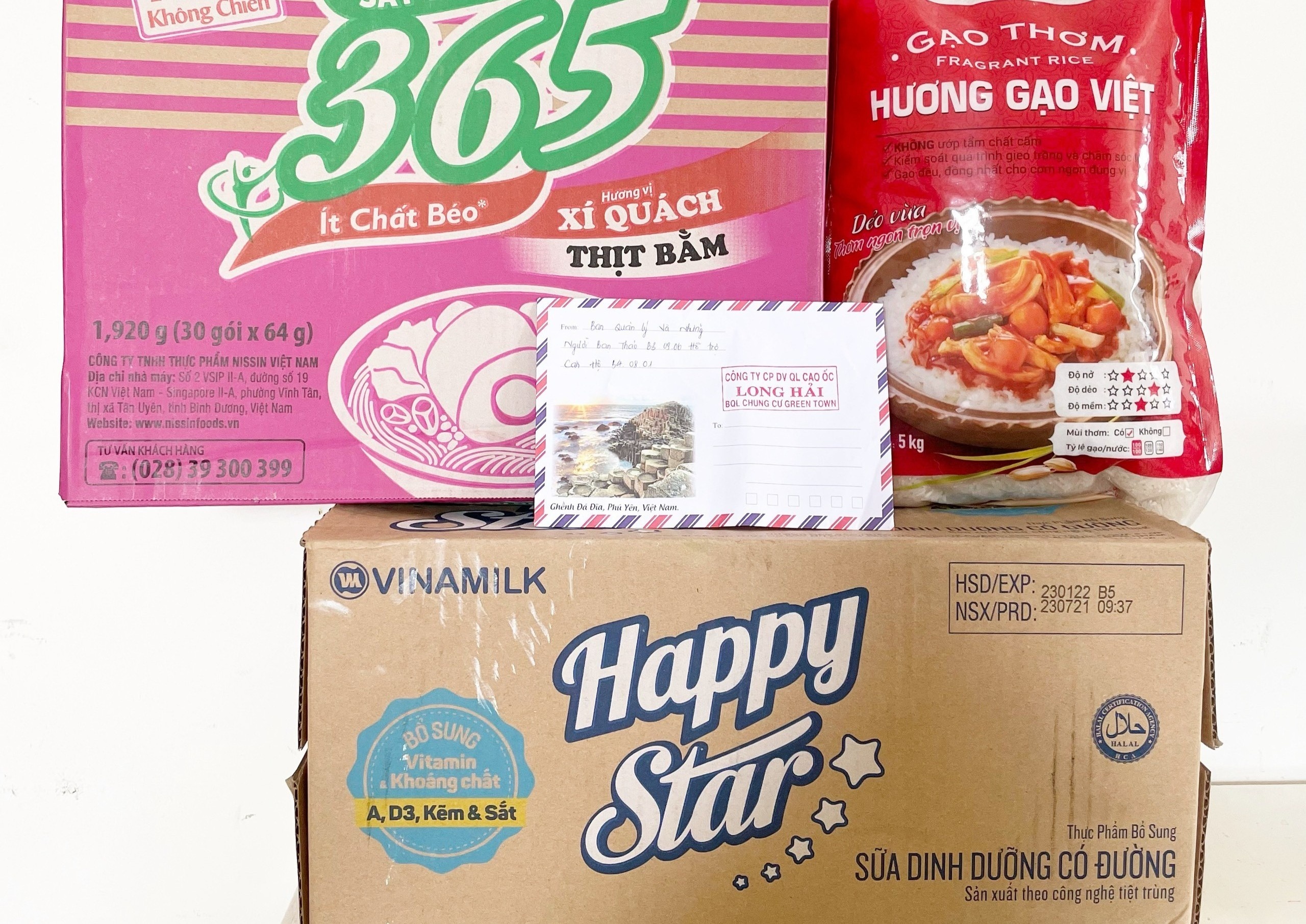 nguoi nuoc ngoai duoc giup do anh 2