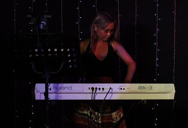 to chuc show giai tri cho nguoi philippines anh 3