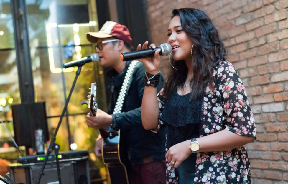 ca si Philippines hat truc tuyen anh 6