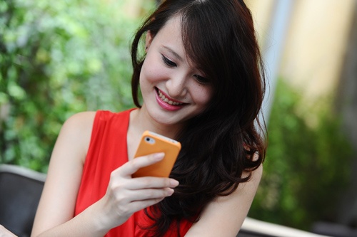 MobiFone huy ap dung gioi han tai khoan khuyen mai hinh anh