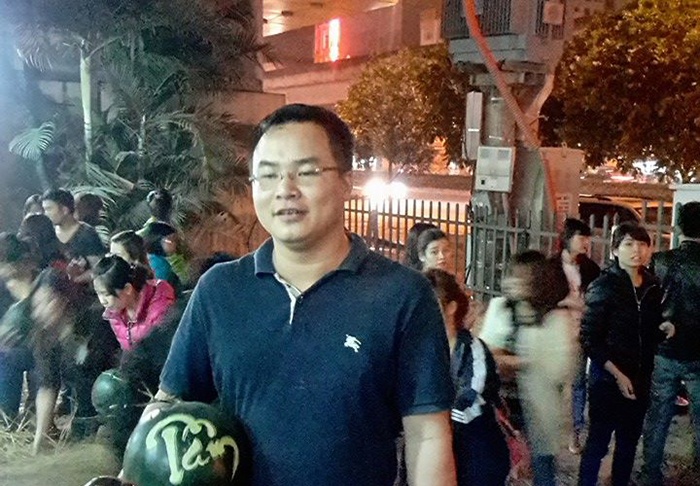 Nguoi trang dem nghi cach ban gan 1.000 tan dua cho nong dan hinh anh