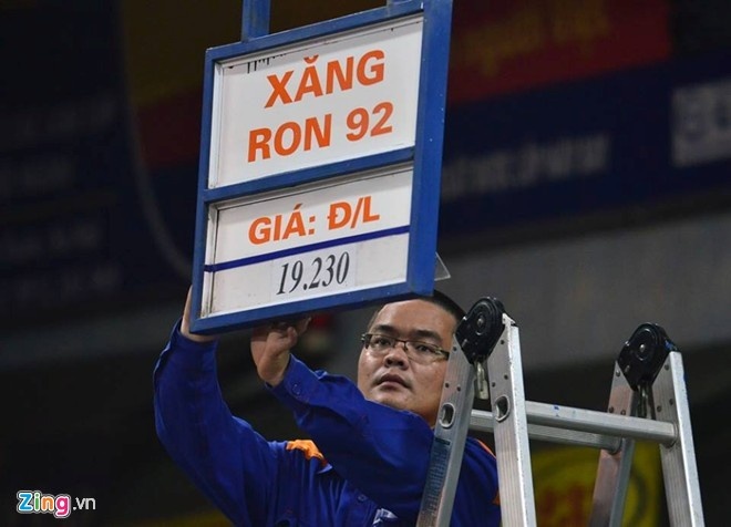 Lai sap dieu chinh gia xang? hinh anh