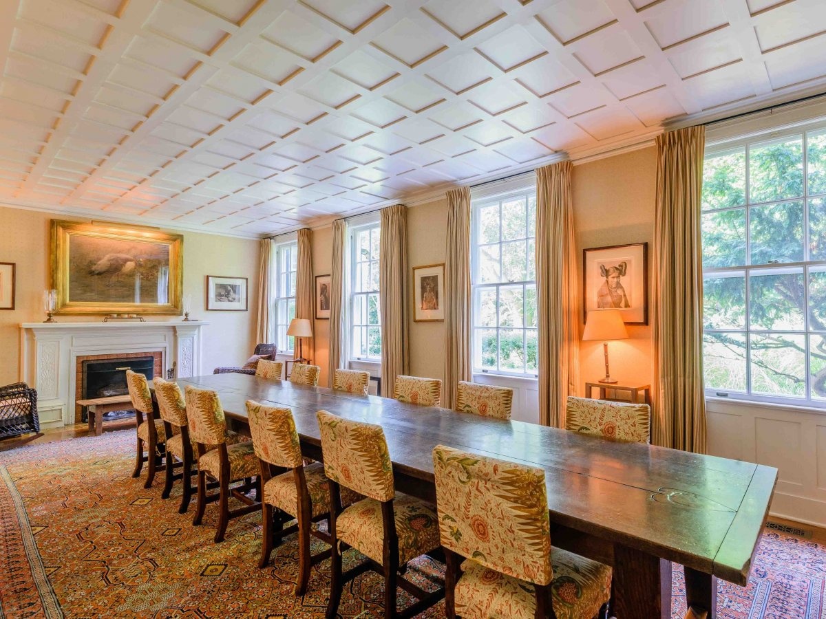 Ben trong can nha dat bac nhat nuoc My hinh anh