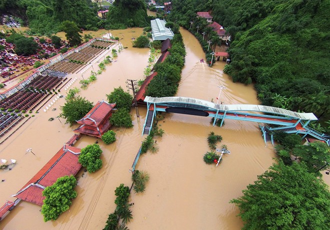 Moi 10.000 dan vung lu Quang Ninh o mien phi tai KS 4 sao hinh anh