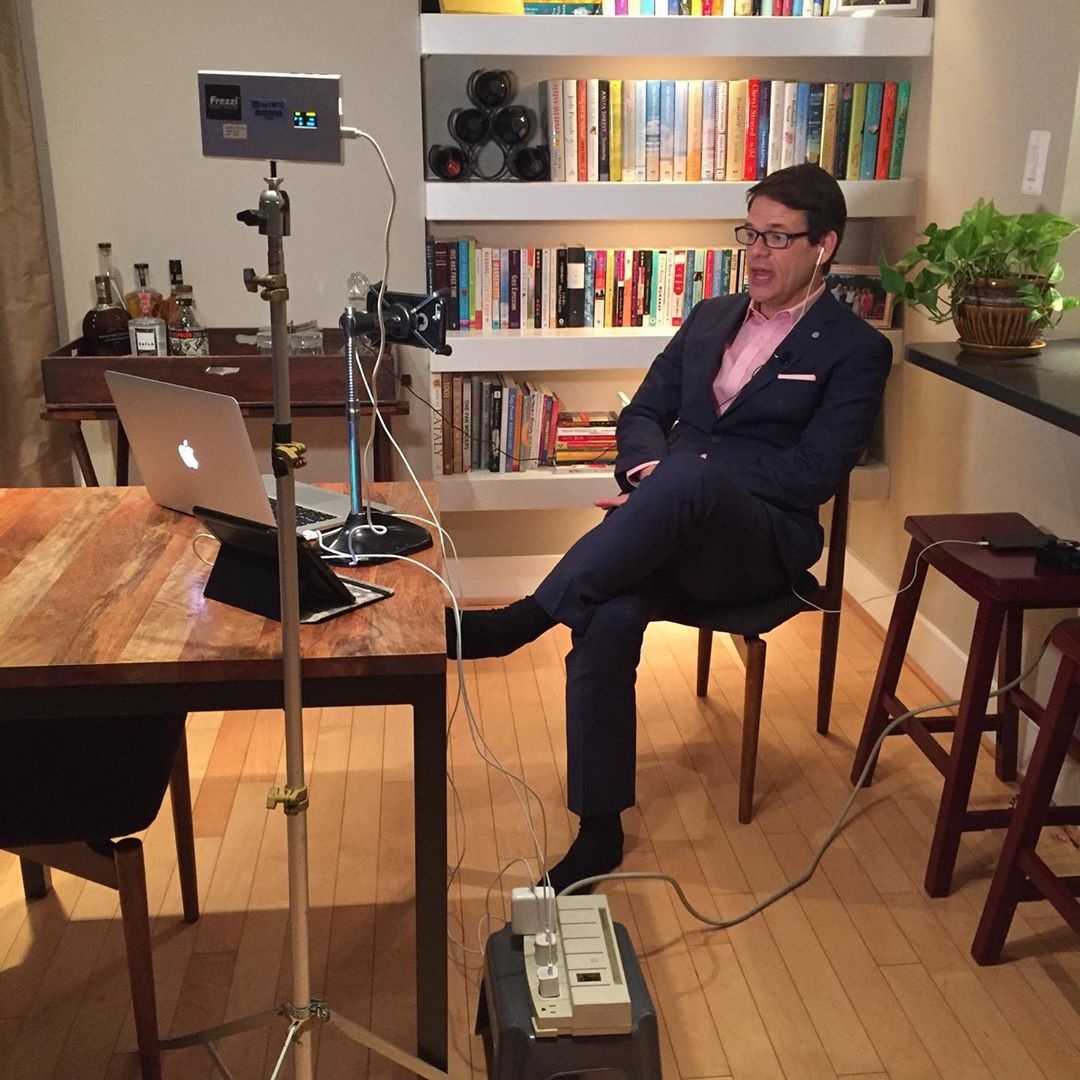 goc lam viec hi-tech,  lam viec tai nha,  COVID-19,  lam viec tu xa,  cach ly xa hoi anh 9