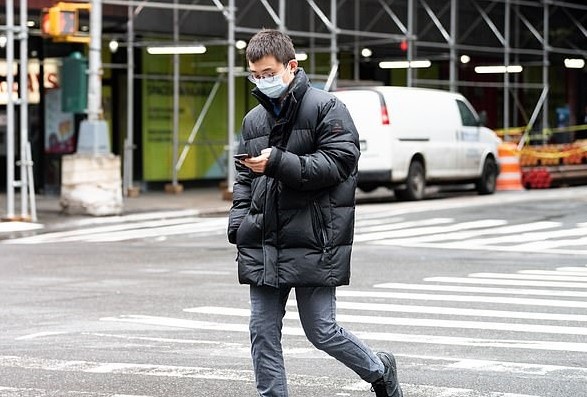 Google biet ro ban co o nha trong mua dich hay khong hinh anh