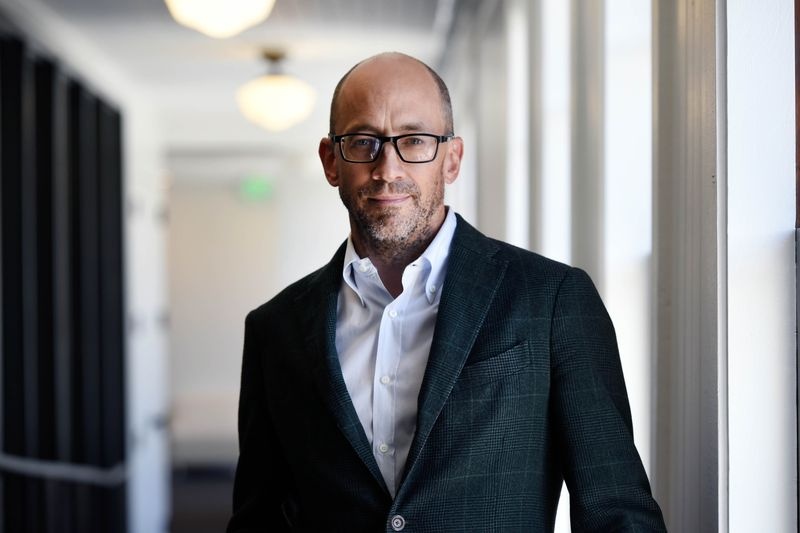 ty phu cong nghe,  Mark Zuckerberg,  Bill Gates,  Tim Cook,  CEO Facebook,  Covid-19,  khung hoang My anh 3