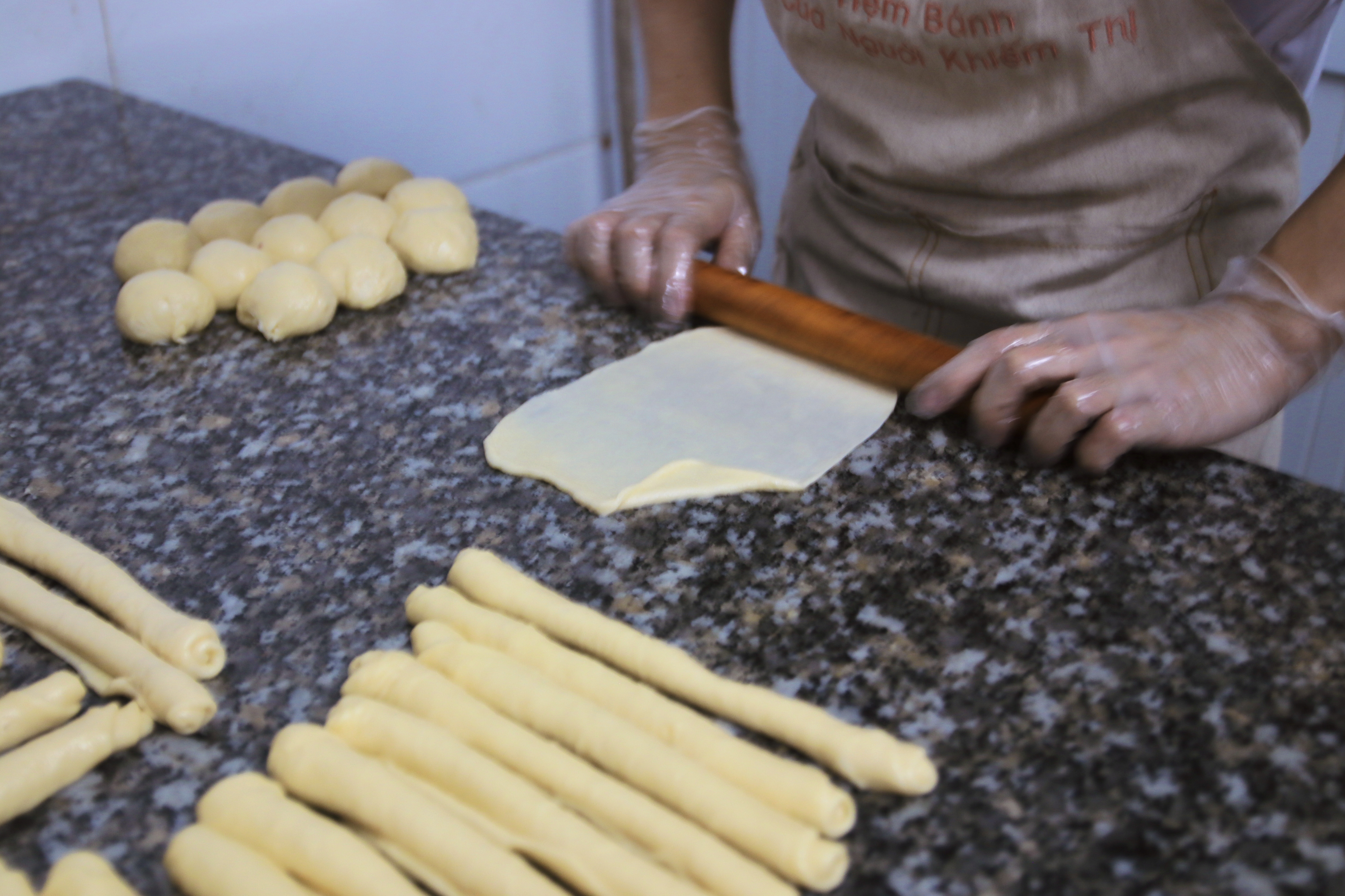 tiem banh khiem thi anh 7