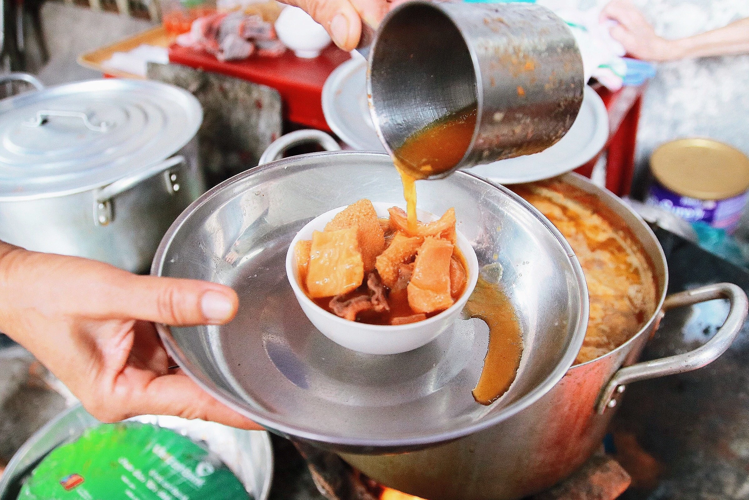 quan pha lau ba ngoai o tphcm anh 3