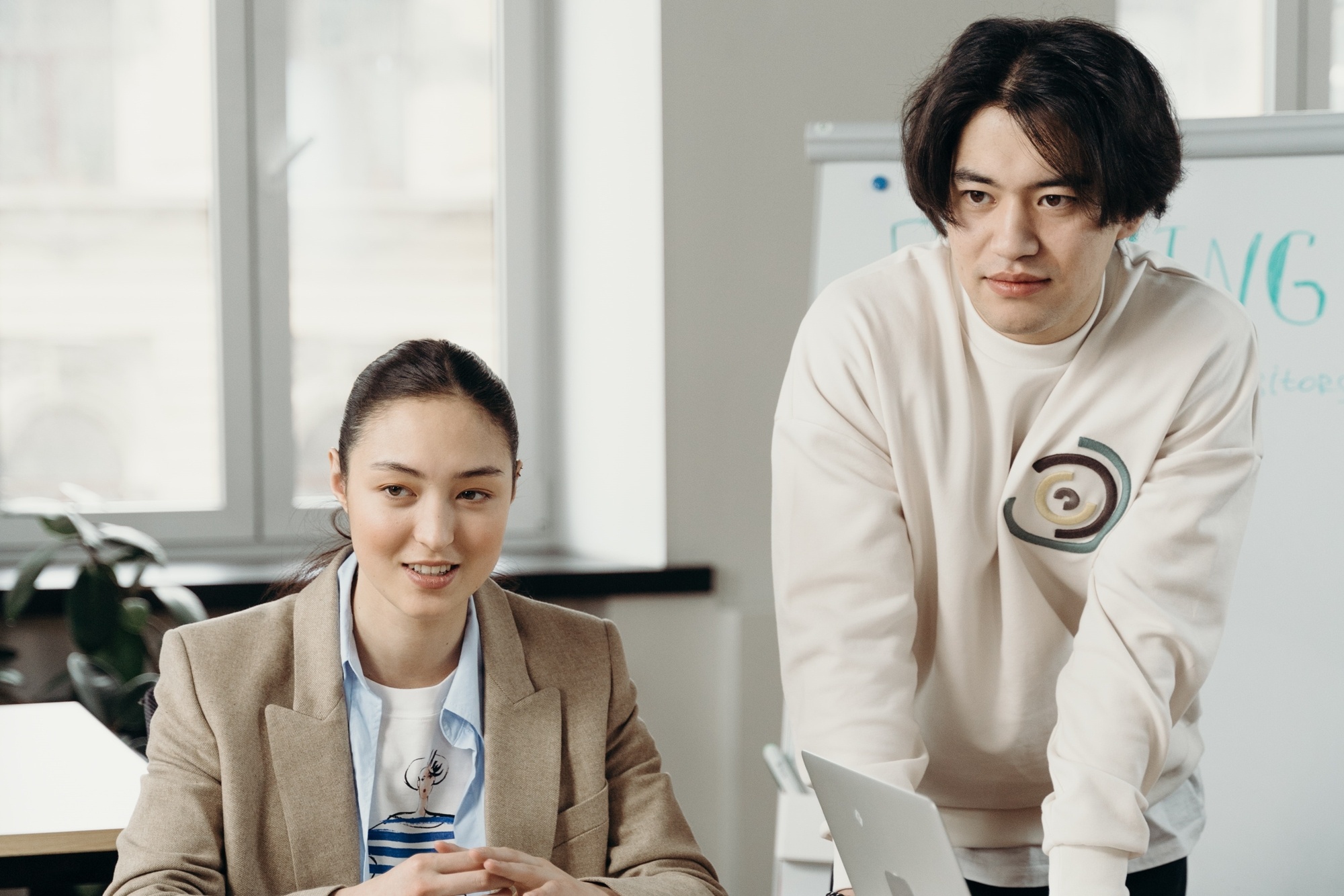 Khi sep giao viec, con ban muon tu choi hinh anh