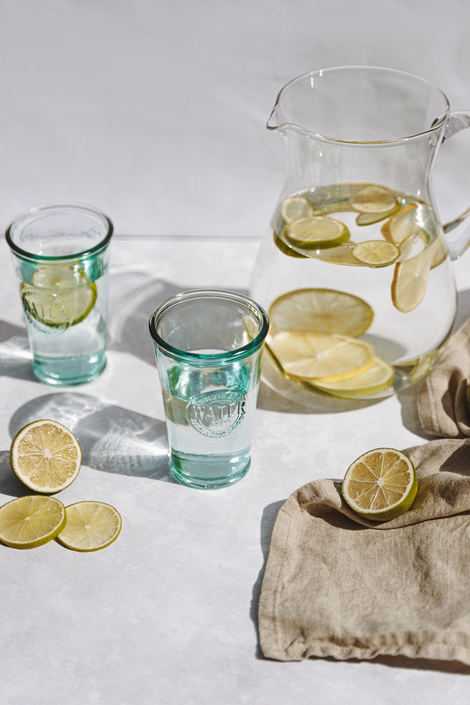 uong ruou cuoi nam anh 6