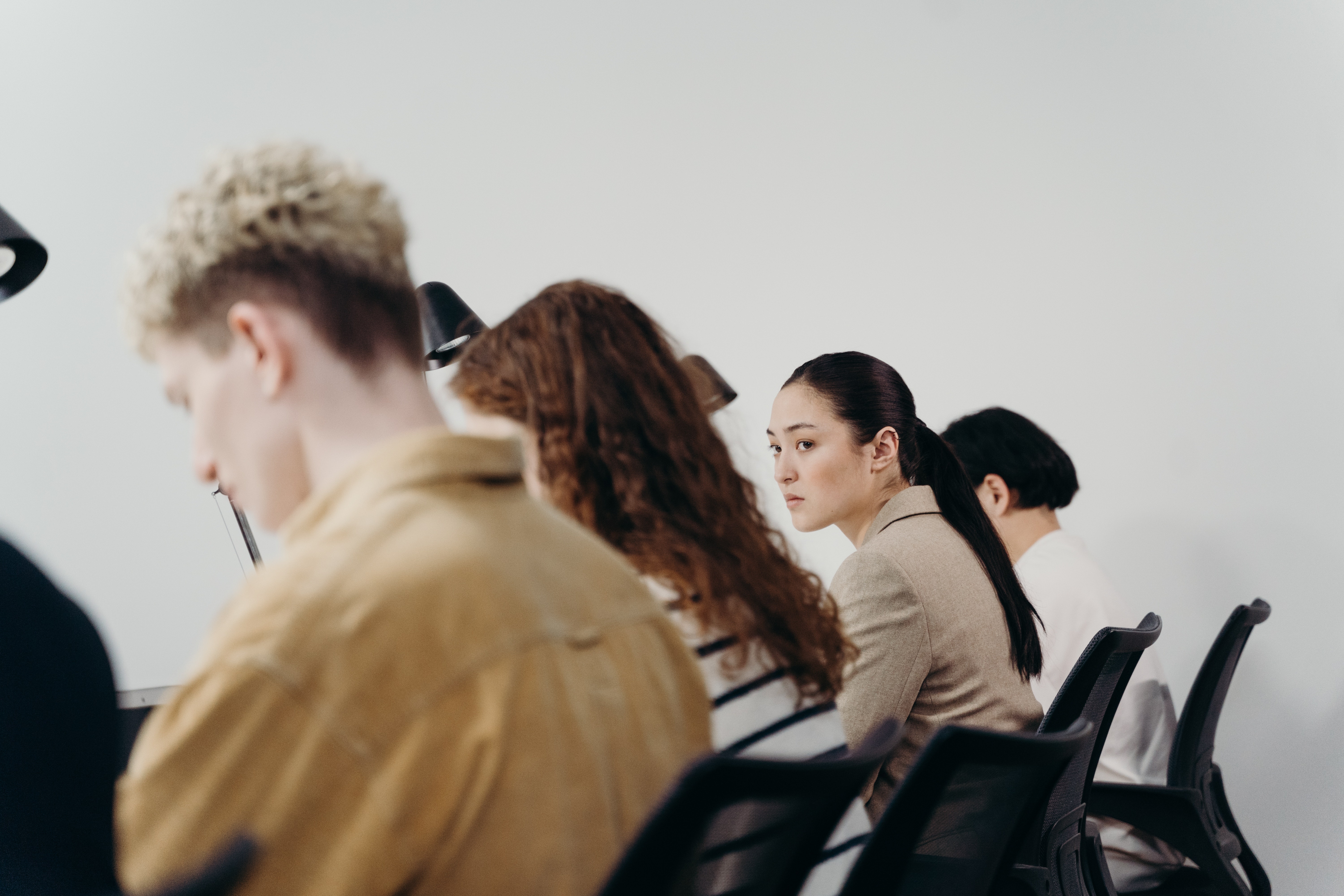 Trao luu 'han che am tham' tai noi lam viec hinh anh