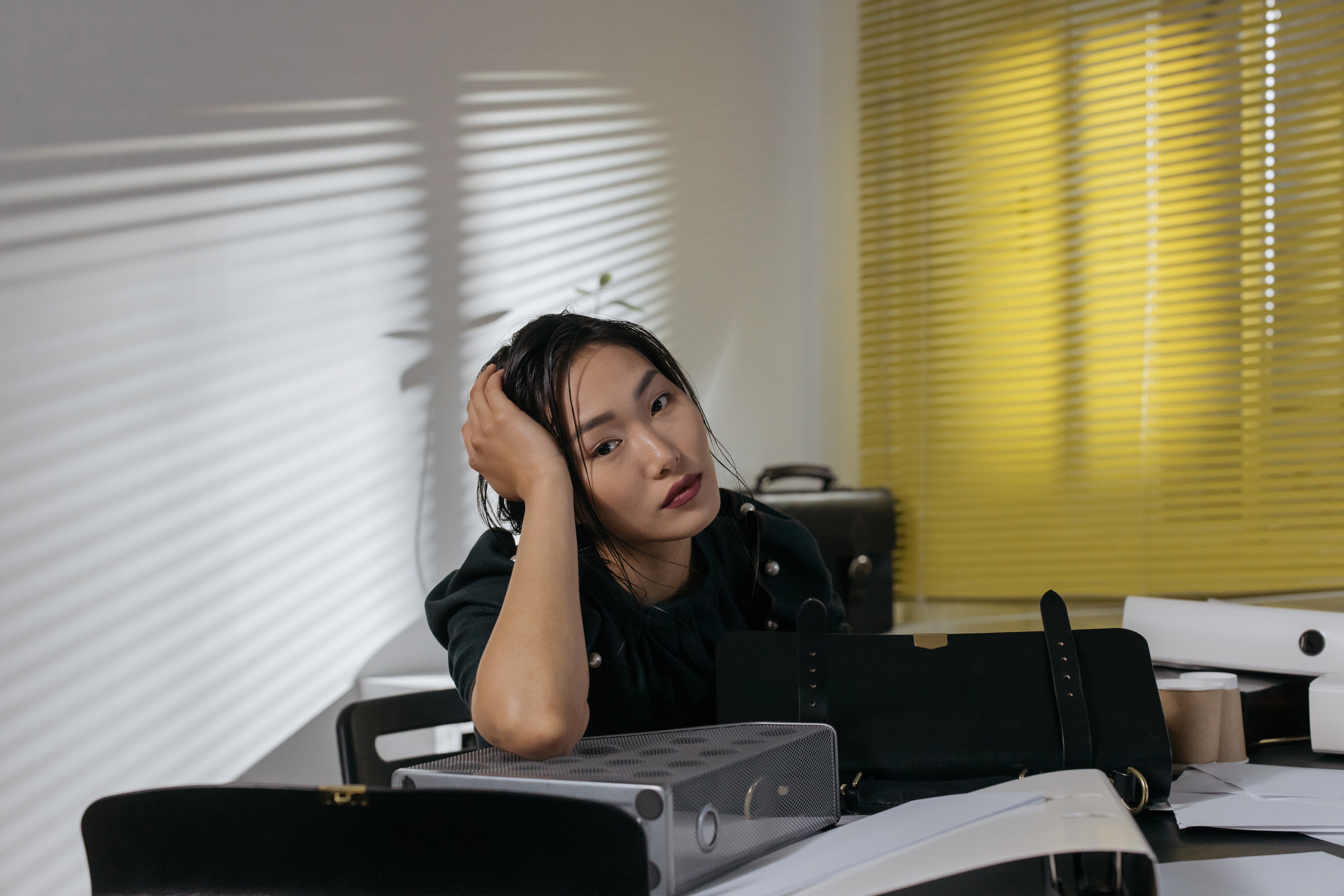 ap luc tai chinh anh 3