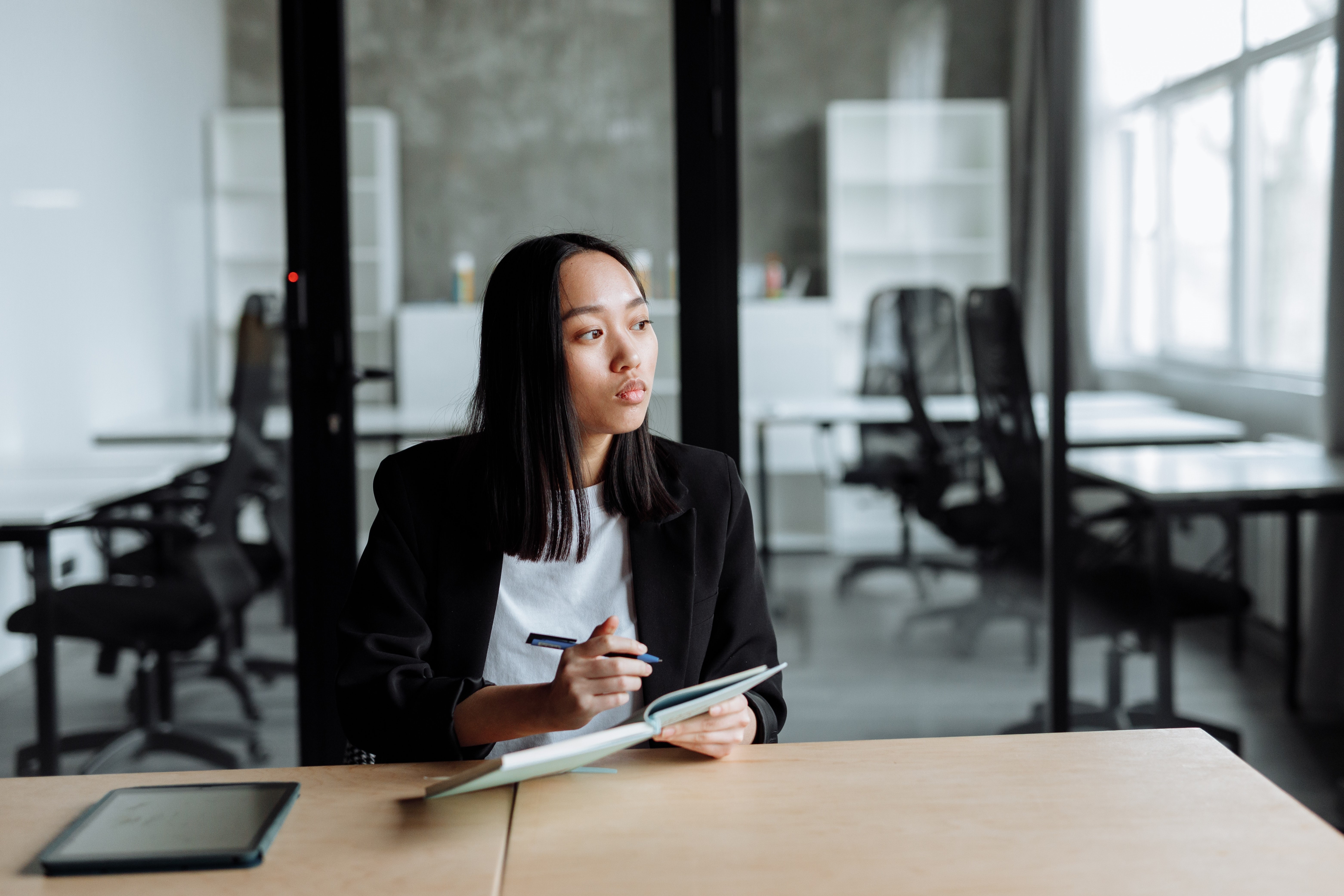 Dung hua hen gi khi moi len chuc quan ly hinh anh