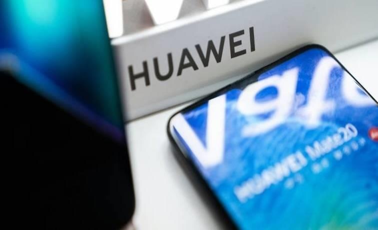 50% thi phan di dong cua Huawei co the bi thoi bay hinh anh