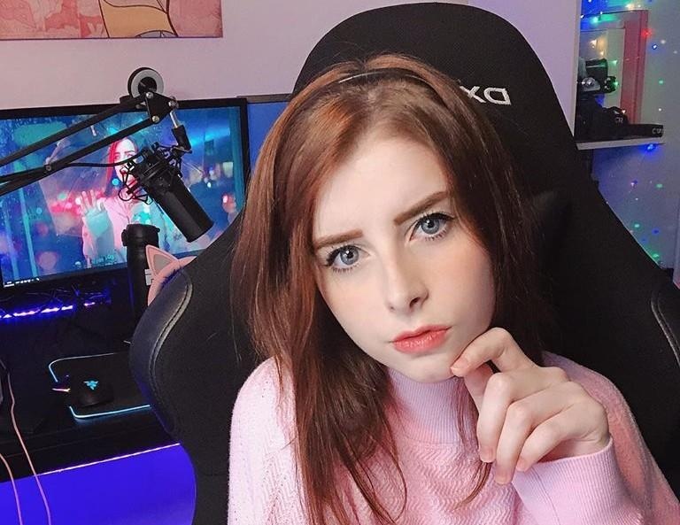 Razer ngung hop dong voi nu streamer anh 2