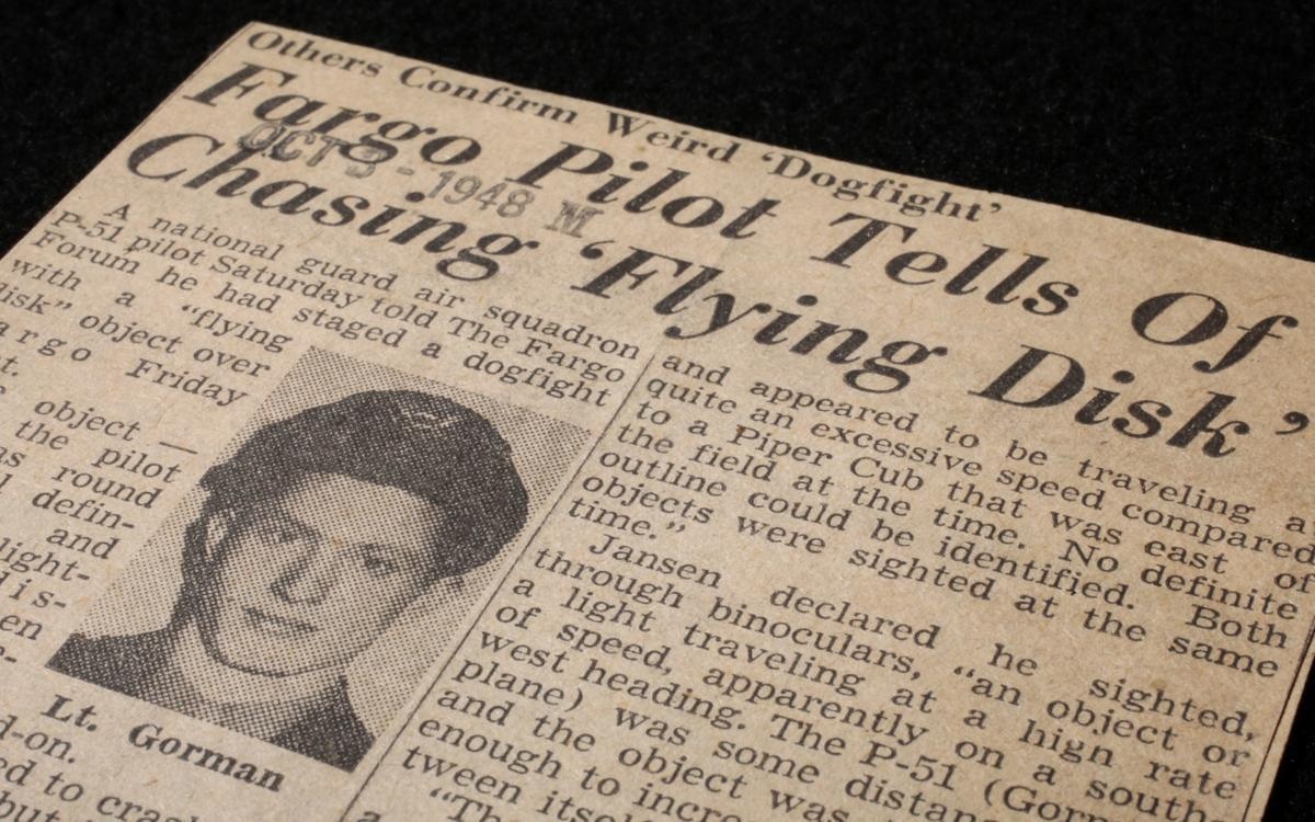 Su that ve UFO o Khu vuc 51 anh 6