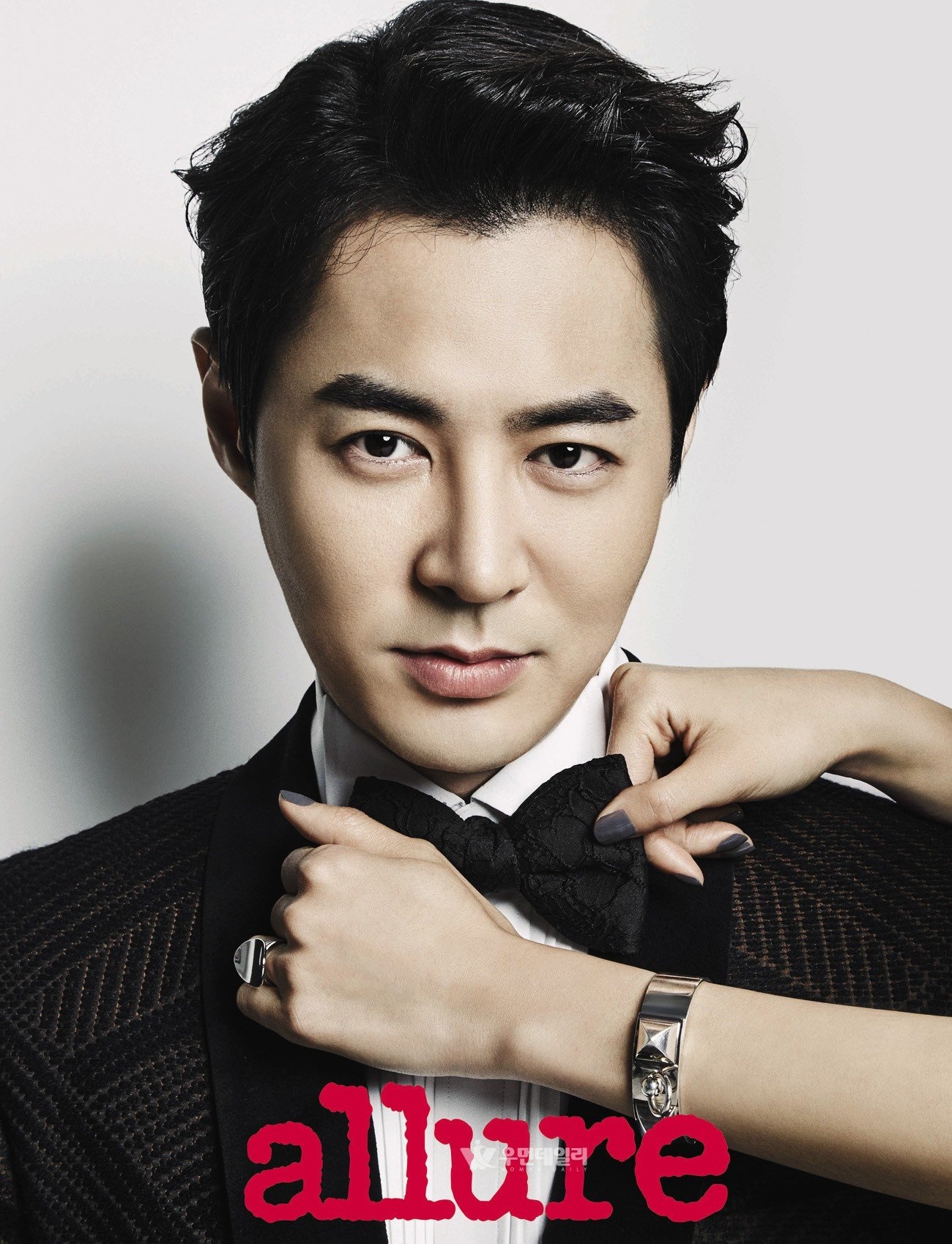 Jun Jin Shinhwa ket hon anh 1