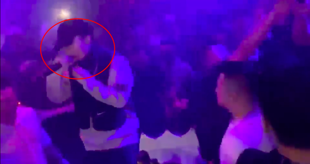 Ly Tieu Lo ngoai tinh anh 2