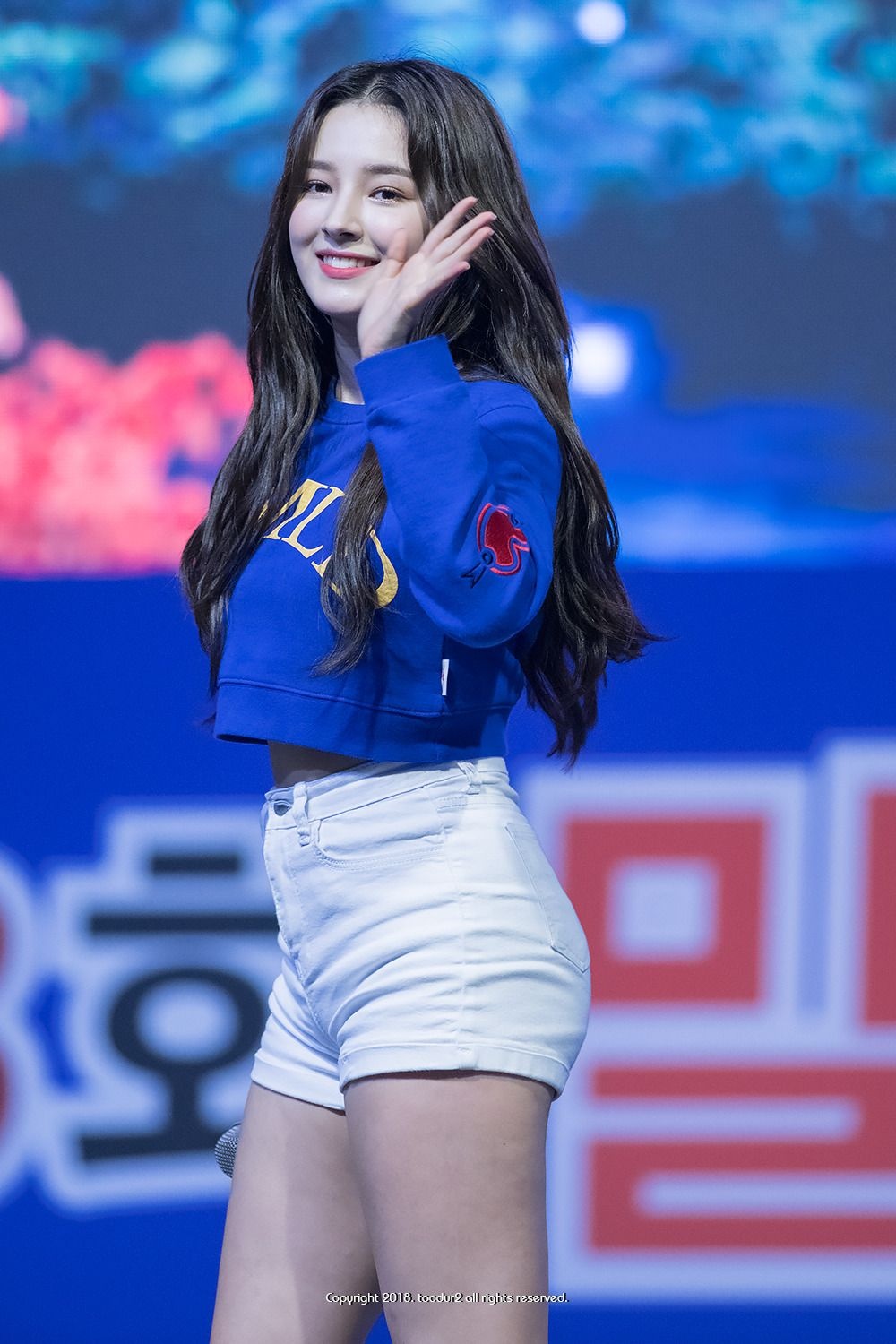 5 nữ idol Kpop sở hữu body nóng bỏng ảnh 15 5 nu idol Kpop so huu body nong bong anh 15