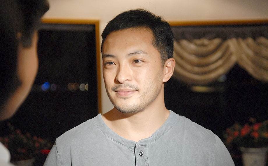 Phu Dai Long lam cong nhan boc vac de kiem song hinh anh