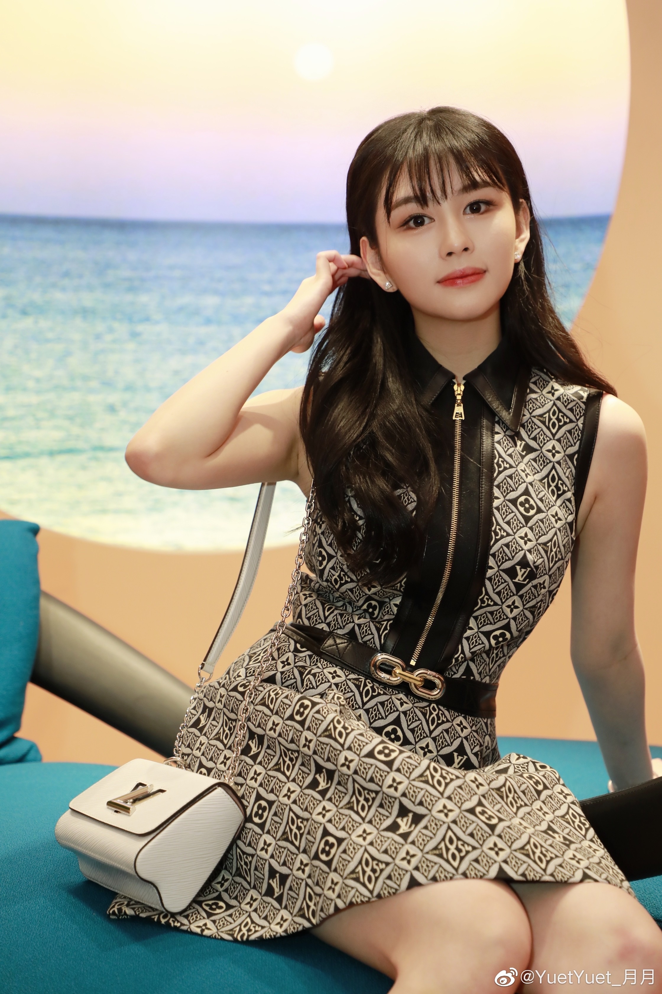 Con gai Khau Thuc Trinh anh 2