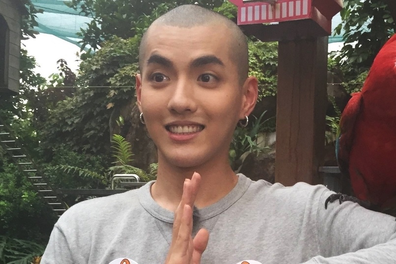 Cha Ngo Diec Pham muon cuu con hinh anh