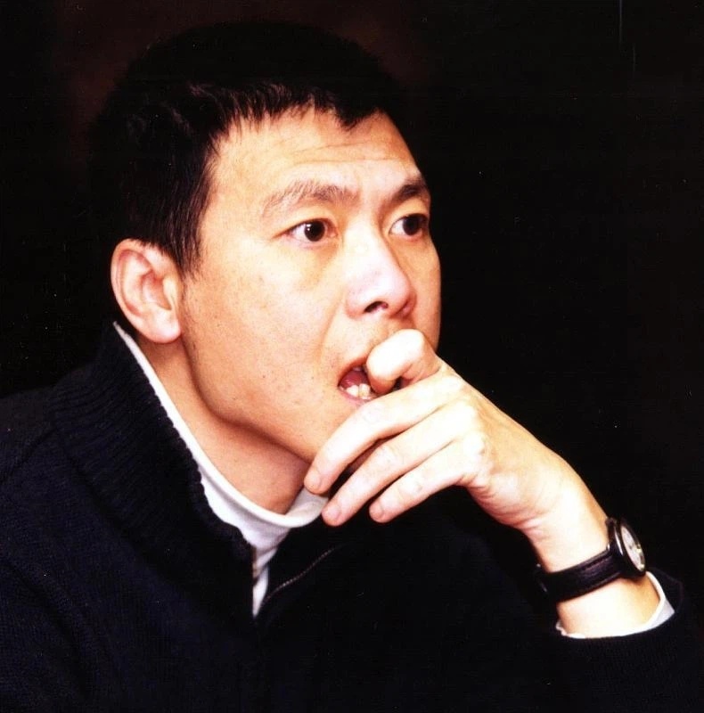 Nhung ong trum thau tom showbiz Hoa ngu anh 1