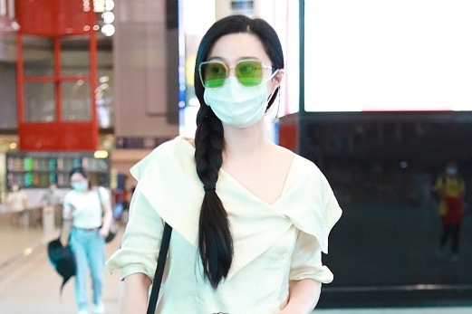 Pham Bang Bang ne tranh khi duoc hoi ve Trieu Vy hinh anh