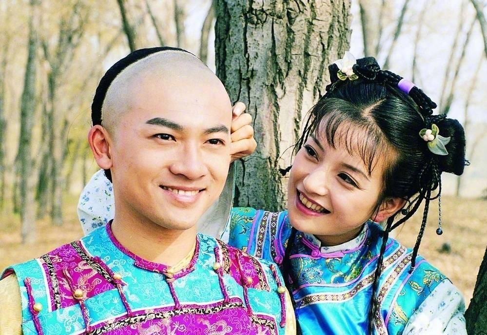 Sao 'Hoan Chau cach cach' - nguoi xuat gia,  nguoi bi tay chay anh 21