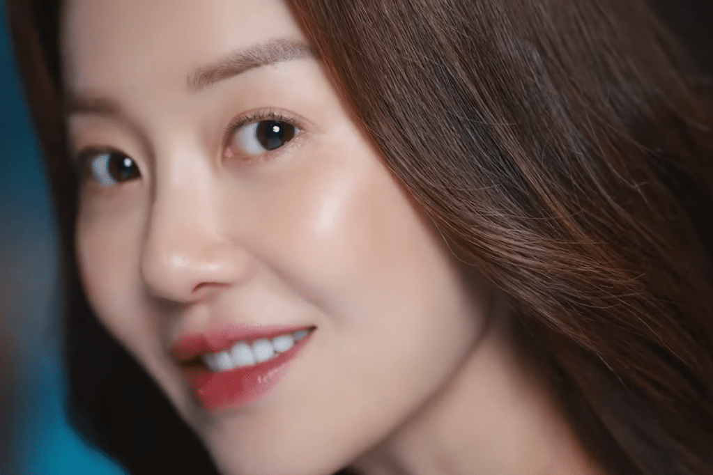 Nhan sac tuoi 50 cua Go Hyun Jung anh 2