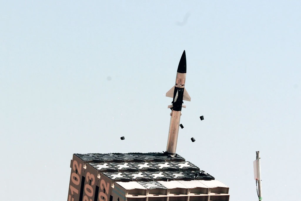 Mua ten lua PIJ that bai truoc Vom Sat cua Israel hinh anh