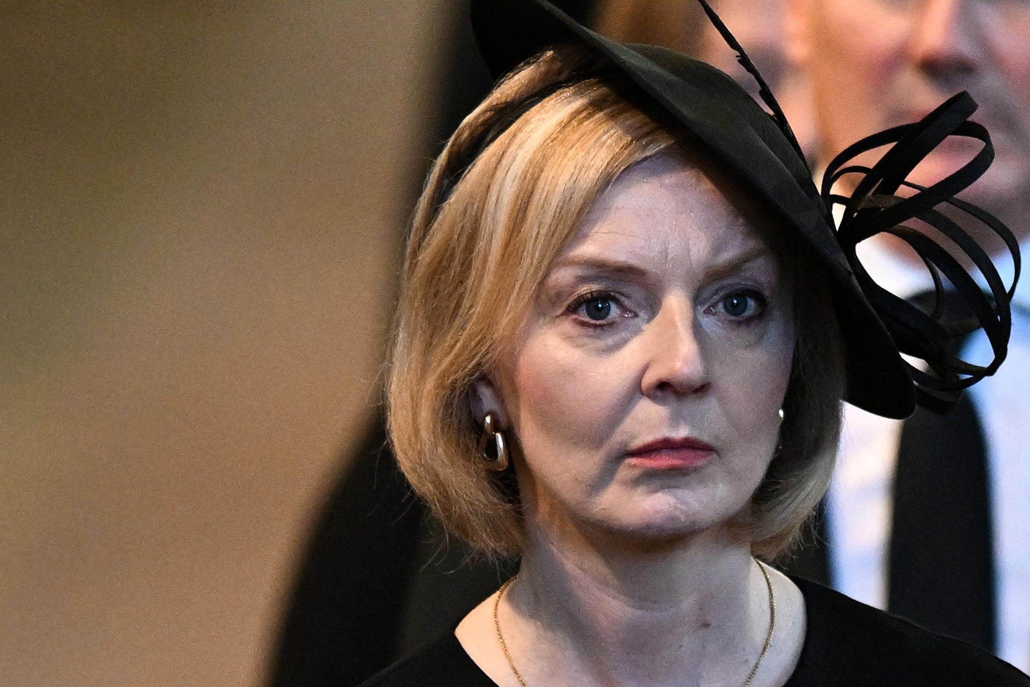 Ong Biden huy cuoc gap ngoai giao lon dau tien cua tan thu tuong Anh hinh anh