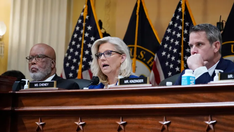 Uy ban dieu tra vu bao loan Doi Capitol trieu tap ong Trump hinh anh