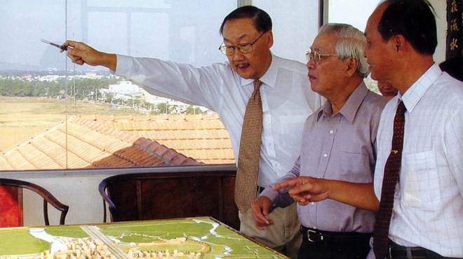 Tranh luan ve chien luoc phat trien TPHCM anh 2