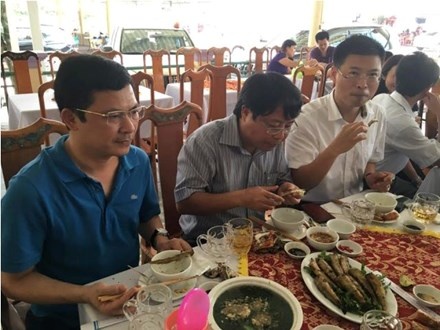 Ham luong kim loai nang trong ca bien Ha Tinh o muc cho phep hinh anh