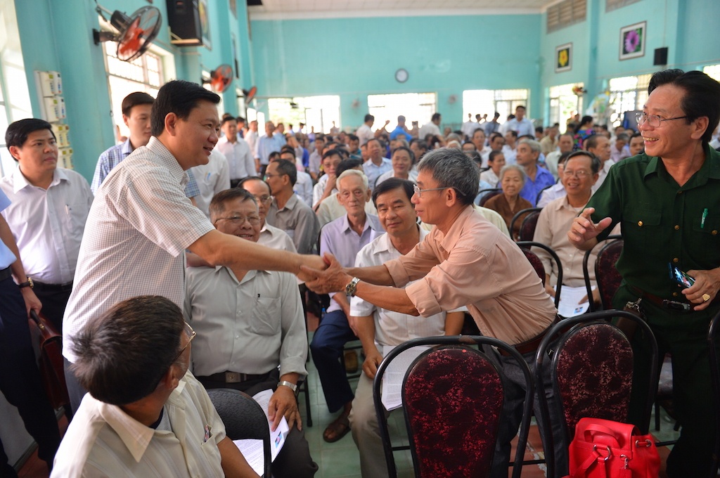 Bi thu Dinh La Thang vi hanh anh 1