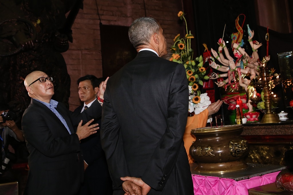 Nguoi gioi thieu cua TT Obama tai chua Ngoc Hoang anh 1