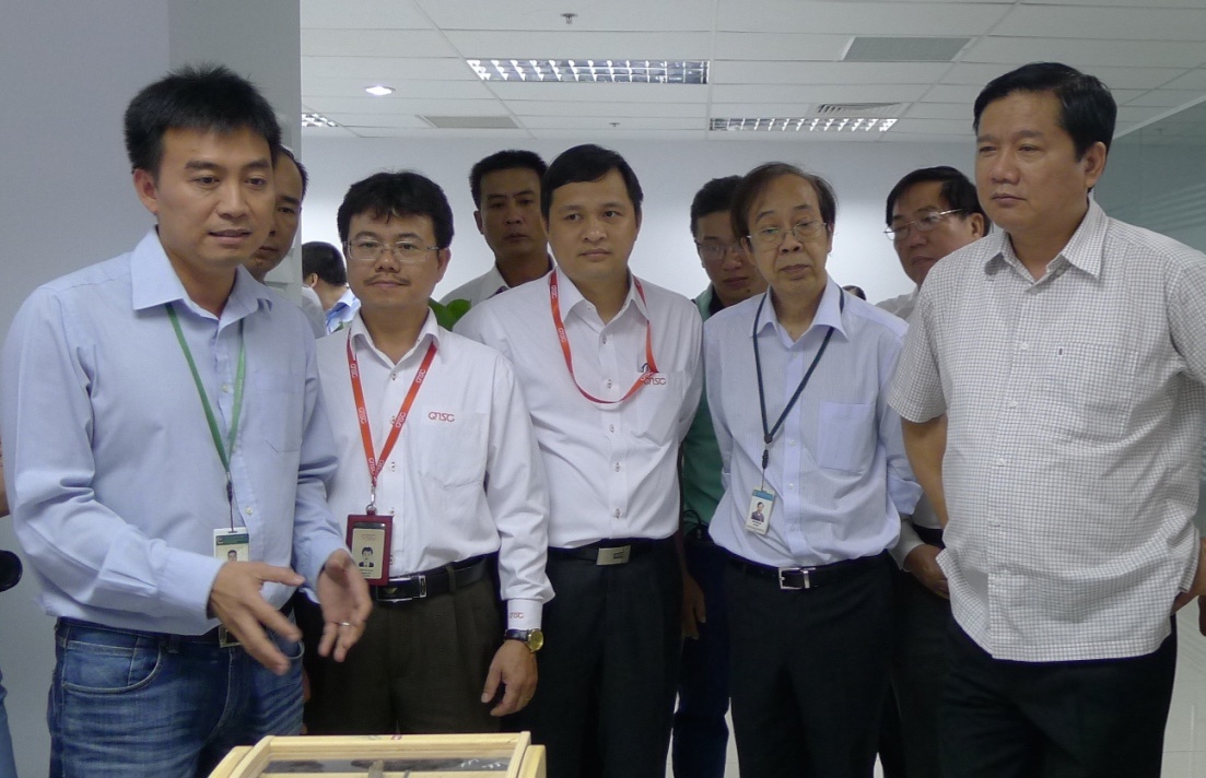 Bi thu Thang: Luong ky su bang cong nhan,  sao song duoc? anh 1