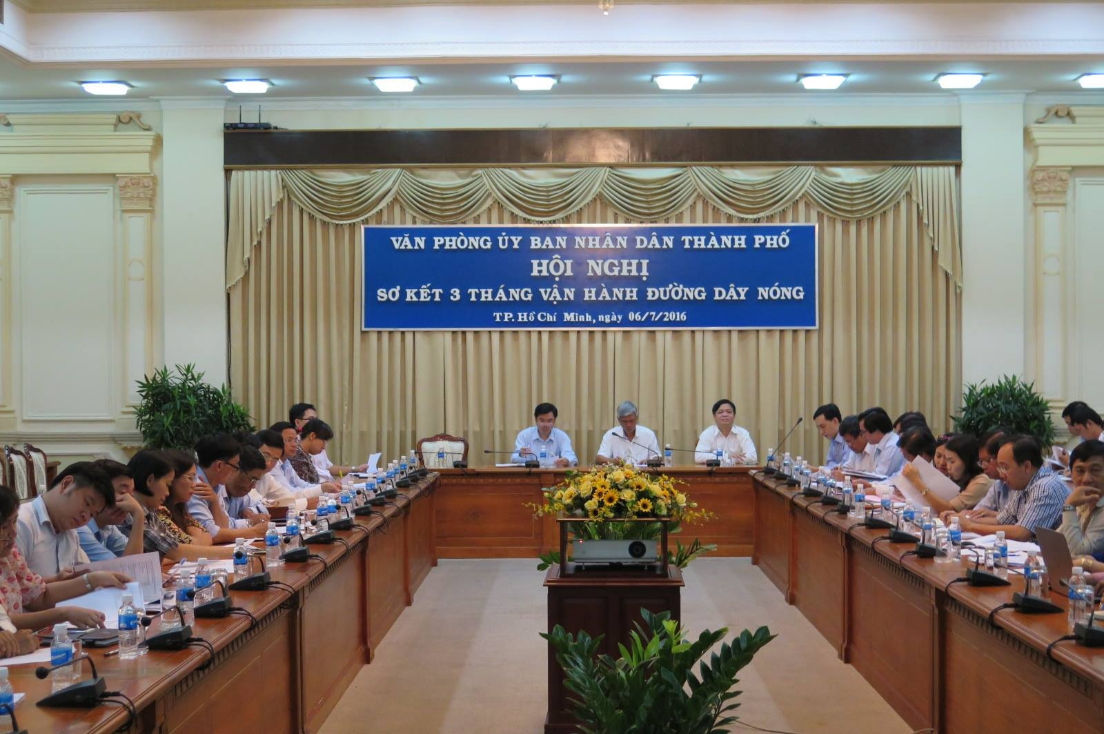 sơ kết đường dây nóng của bí thư Thăng ảnh 1 so ket duong day nong cua bi thu Thang anh 1